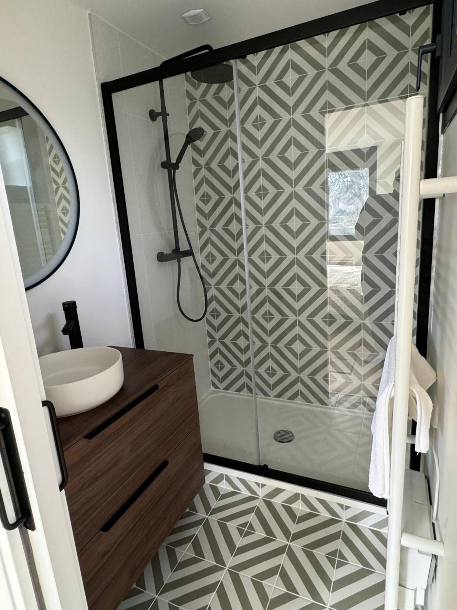 Elegante Maison De Ville Renovee Тулуза Екстериор снимка
